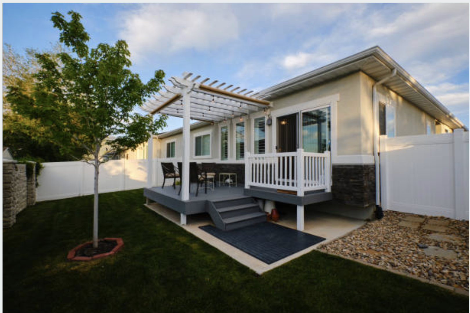 7 Ultimate Pergolas Designs to Instantly Elevate Your Outdoor Entertainment